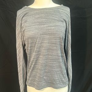 LuluLemon grey long sleeved tee womens Sz8